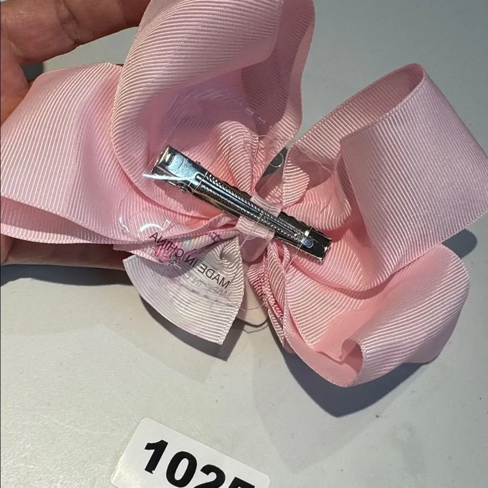 1025 Light Pink Color Hello‎ Kitty Hair Bow Alligator Clip